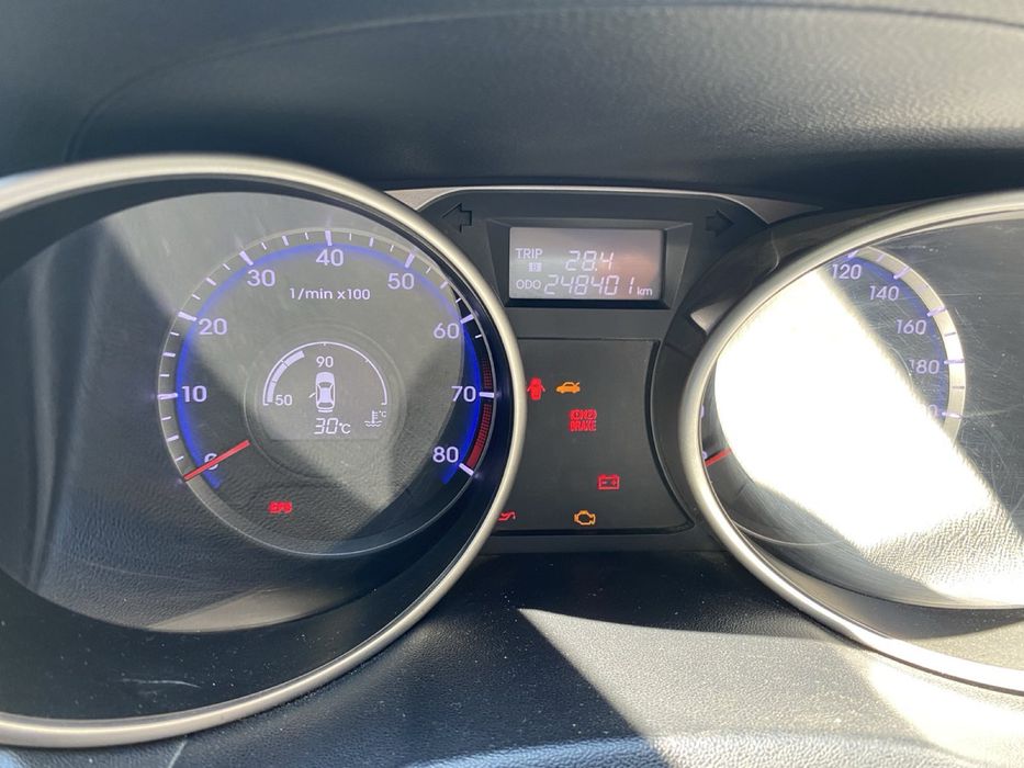 Hyundai AX35 2010