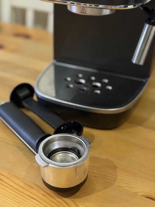 Кофемашина Delonghi