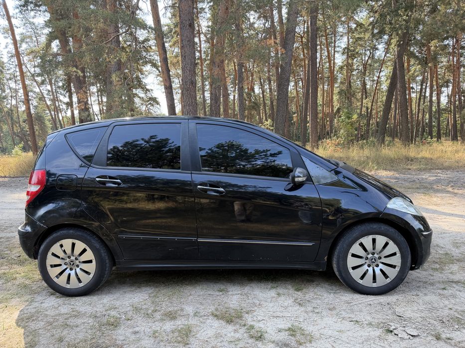 Продам Mercedes A180, дизель 2.0