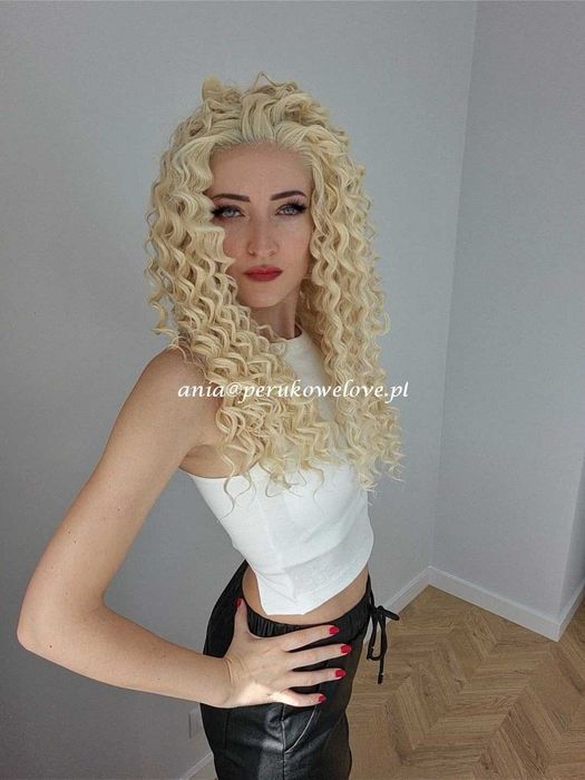 Peruka blond lace front afro loki kręcone włosy na co dzień