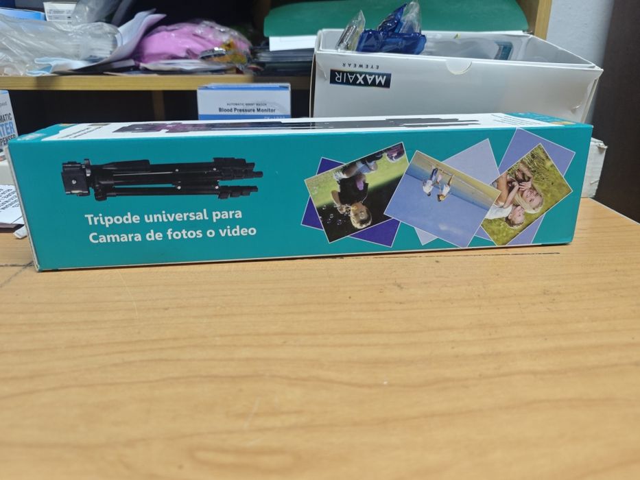 Tripé universal para camara de fotos e videos