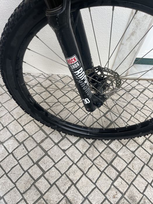 Bicicleta BTT Specialized modificada