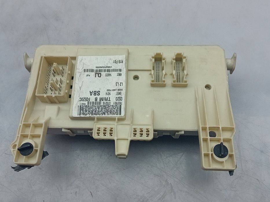 Caixa fusíveis / SAM / BSI FORD Focus II (DA_)