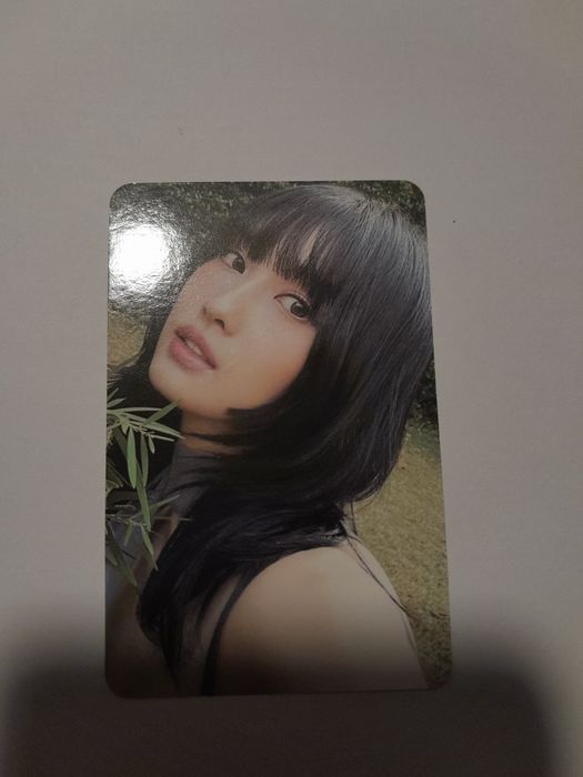 Momo twice photocard