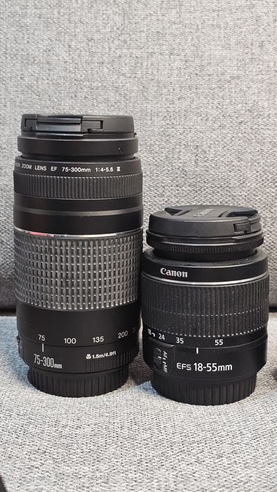 Maquina fotográfica Canon 2000D 18-45mm + 75-300mm