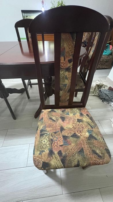 Mesa de jantar 4 cadeiras