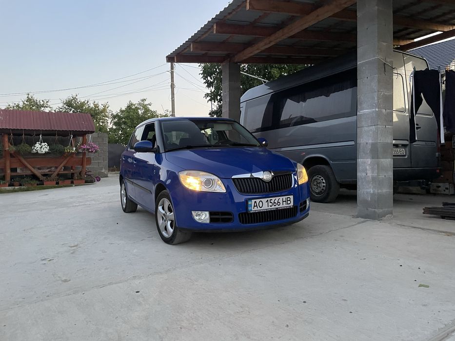 продам фабію 1.2 бензин в отлічному стані