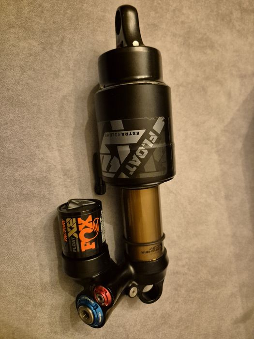 Fox float x2 210x55