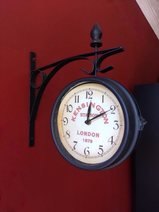 Relógio Decorativo Vintage de Parede – Estilo Estação Kensington