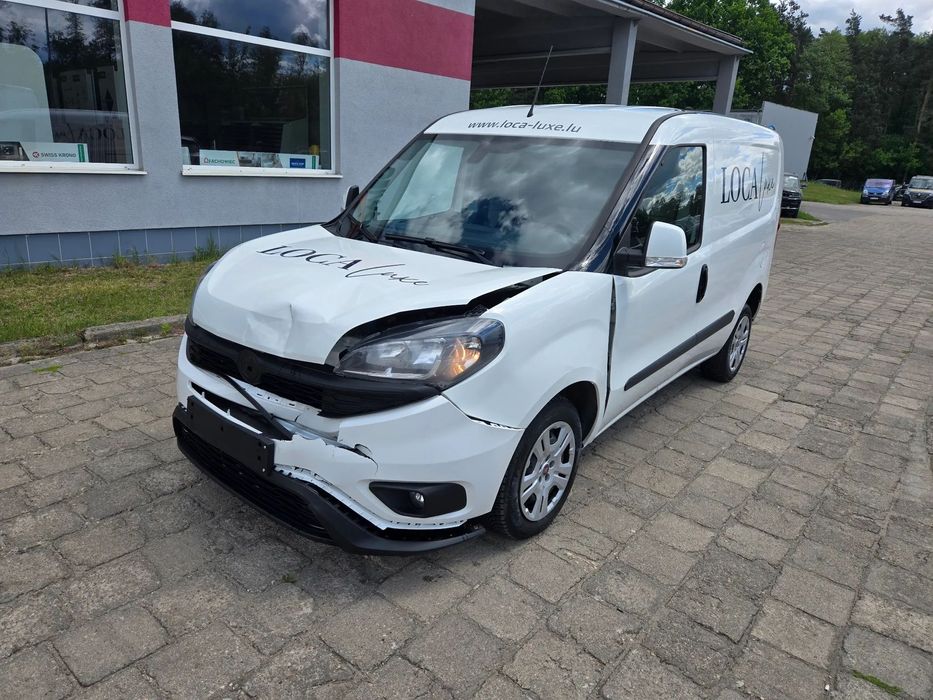 Fiat Doblo  1.6-90 KM / Navi / Kamera / Klimatronik / Boczne drzwi /