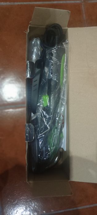 Ferro de engomar64298079427074121