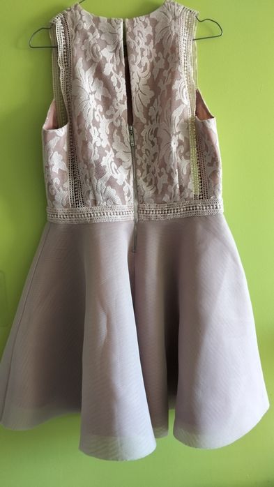 Elegancka, wizytowa sukienka rozmiar 40