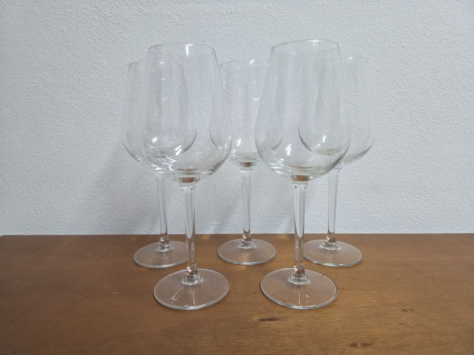 Conjunto de 5 copos de vinho IKEA