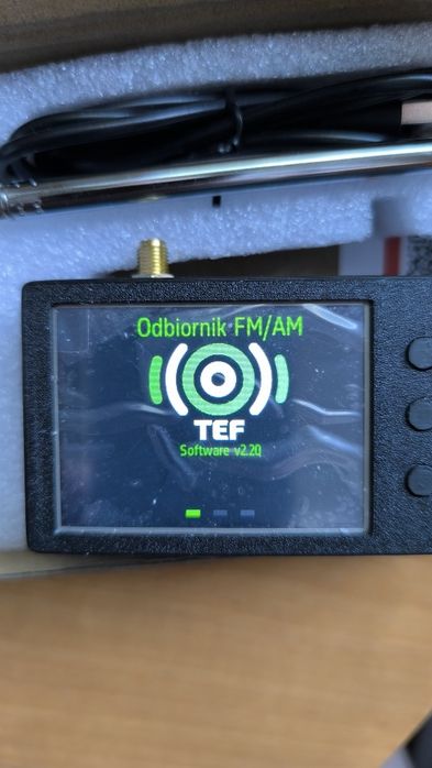 Mini Radioodbiornik TEF 6686.