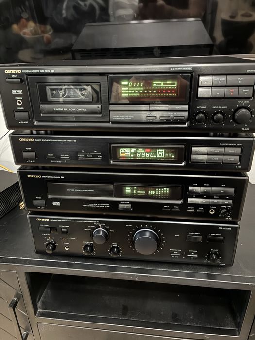 Onkyo A803 Dx701 T401 TA201 wierza z pilotem