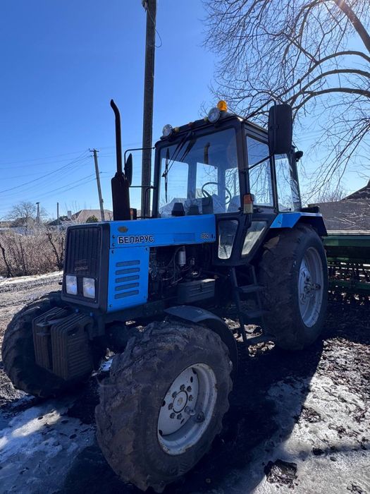 Продам трактор МТЗ-892