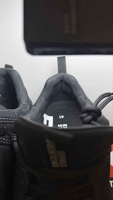 Продам захисне взуття Engelbert Strauss E.S. Nembus Low S7.