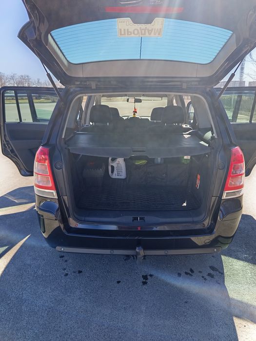 Продам  Opel Zafira b 1,8 бензин