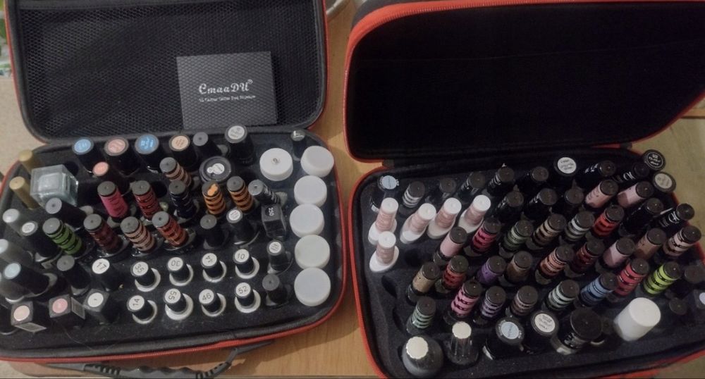 Kuferek Organizer Walizka Etui na Lakiery