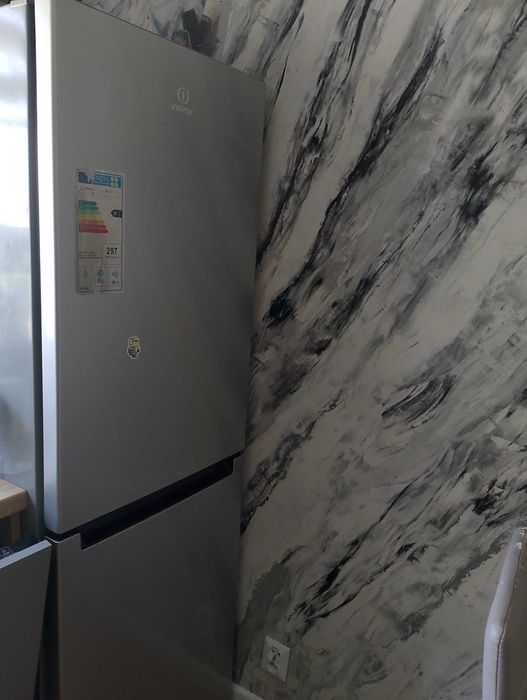 Lodówka Indesit