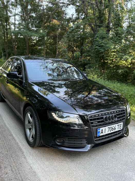Продам Audi a4b8