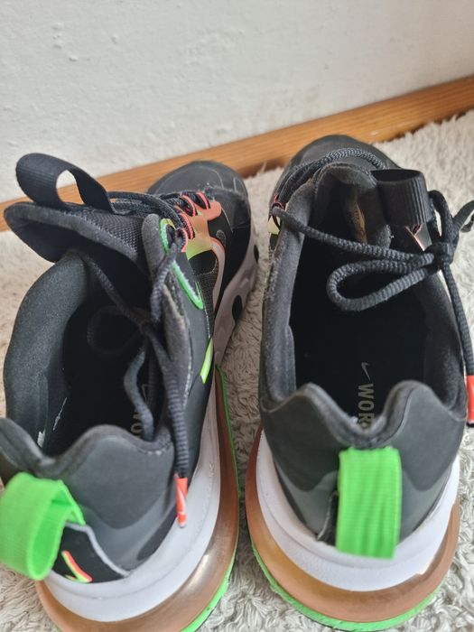 Nike Air Max 270 React "Worldwide Pack" r. 44 (28 cm) - CK6457-001