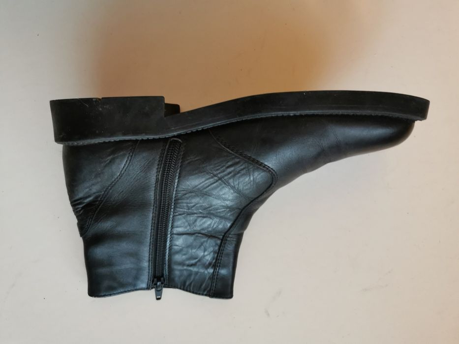 Buty meskie skórzane firmy Jon Barley Germany  Rozmiar 28 cm.