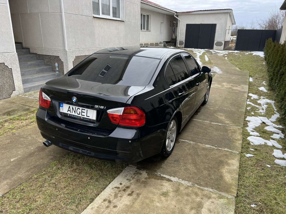 Продам БМВ 318 е90