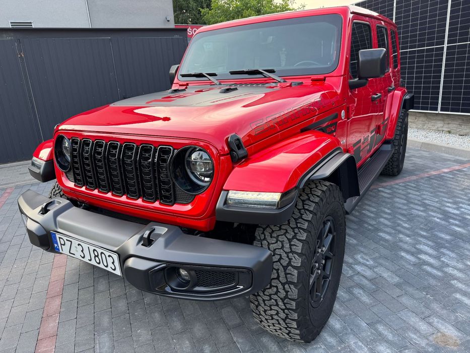 Jeep Wrangler JL Sahara 3.6 319 KM niski przebieg eTorque