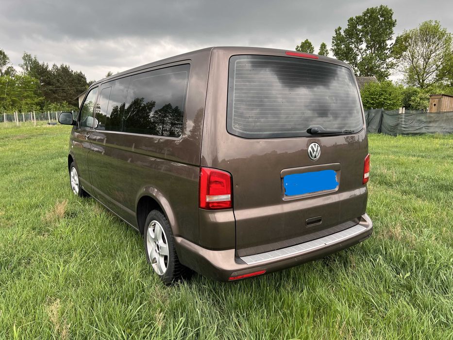 Wynajem busa 9 osobowego, transport osób, wesela, transfer na lotnisko