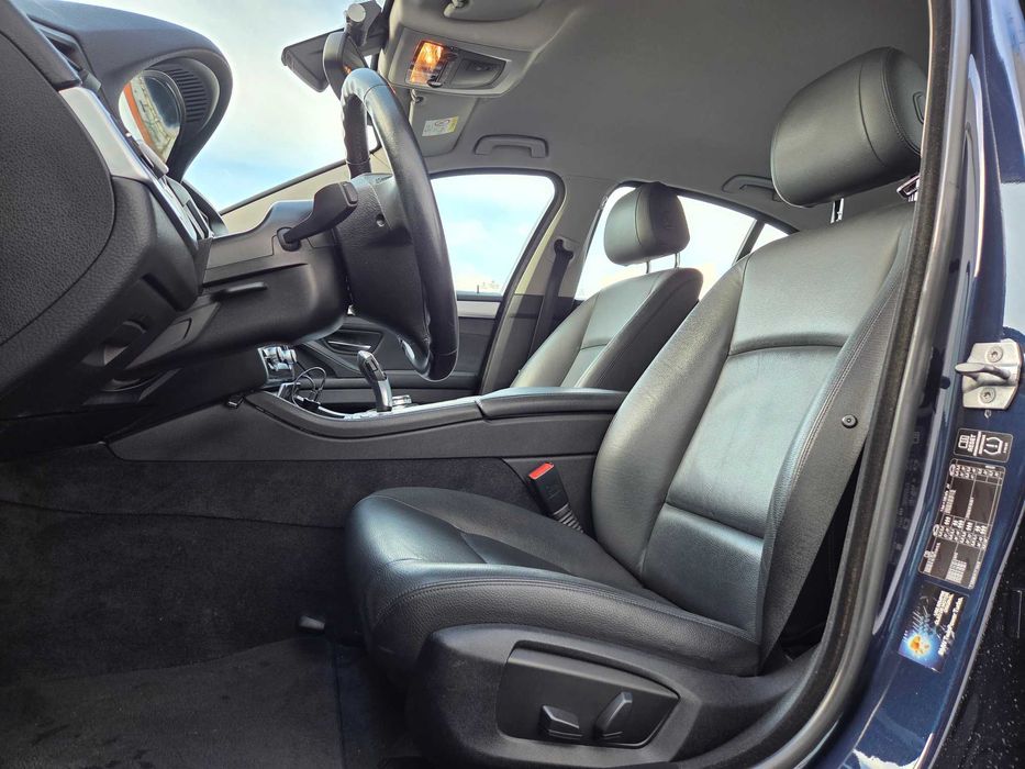 BMW 520d (2015), 128 000 km - Histórico completo BMW - 1 Dono