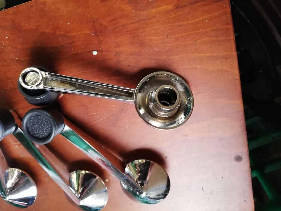 Fiat 126p korbki chromowane podnoszenia szyb