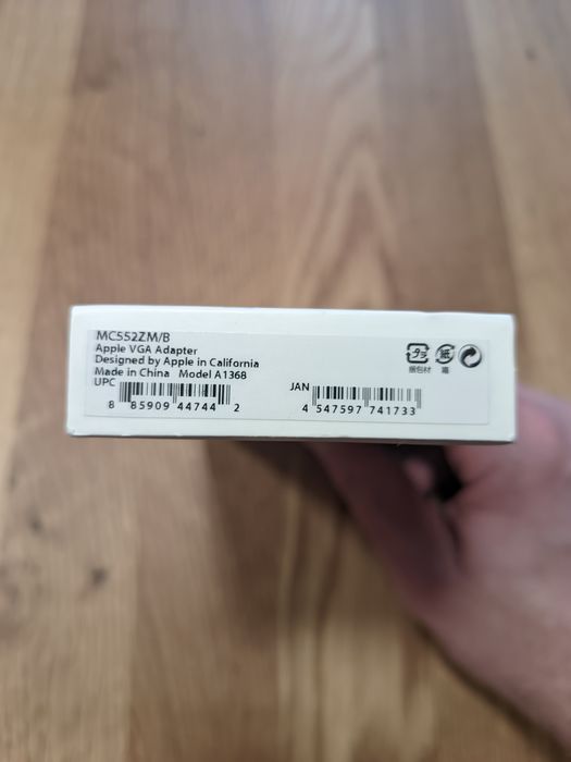Przejściówka Apple VGA Adapter 30pin do VGA nowa oryginalna