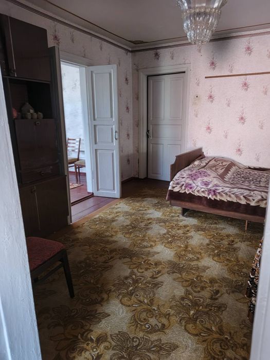 Продам добротний будинок