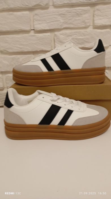 Adidasy damskie wielokolorowe rozmiar 37