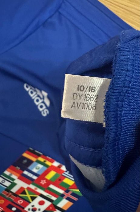 Колекційна футболка Adidas FIFA Legends розмір М