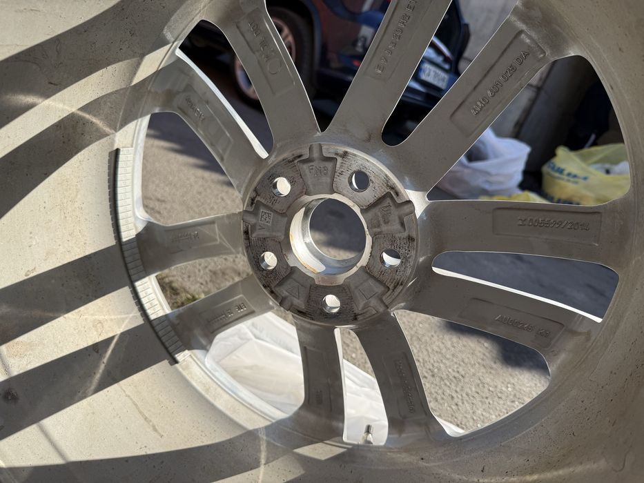 R20 285/45 Audi Q7 2024 original