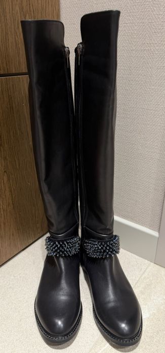 Жіночі чоботи шкіряні