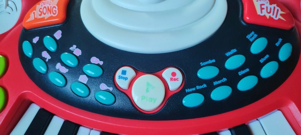 Pianinko zabawkowe Smiki