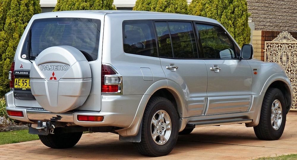 Авторозбірка авторозборка Автошрот Разборка Mitsubishi Pajero III 3.2D