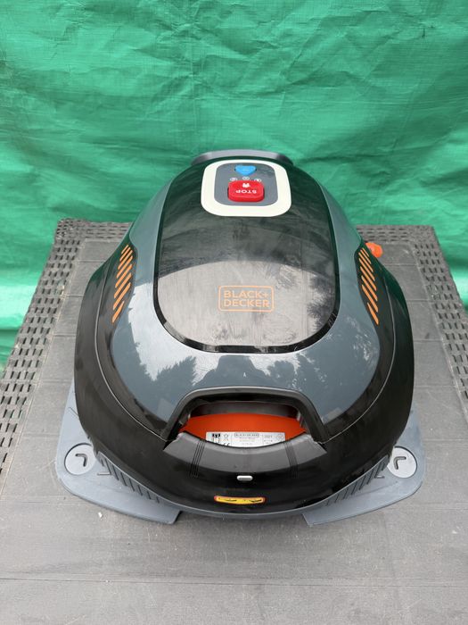 Robot Koszący BLACK+DECKER BCRMW122