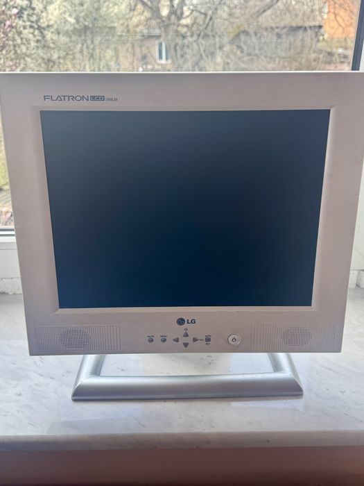 Монітор LG монитор lcd