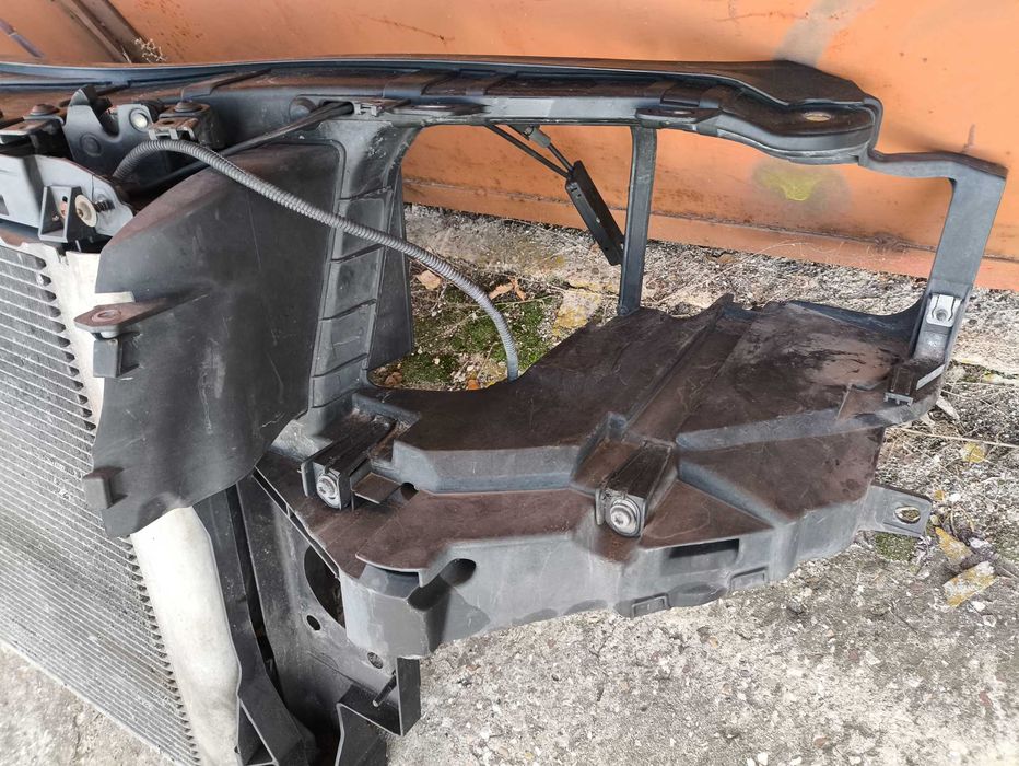 Pas Przedni Audi A8 D3 4.2 V8 Benzyna