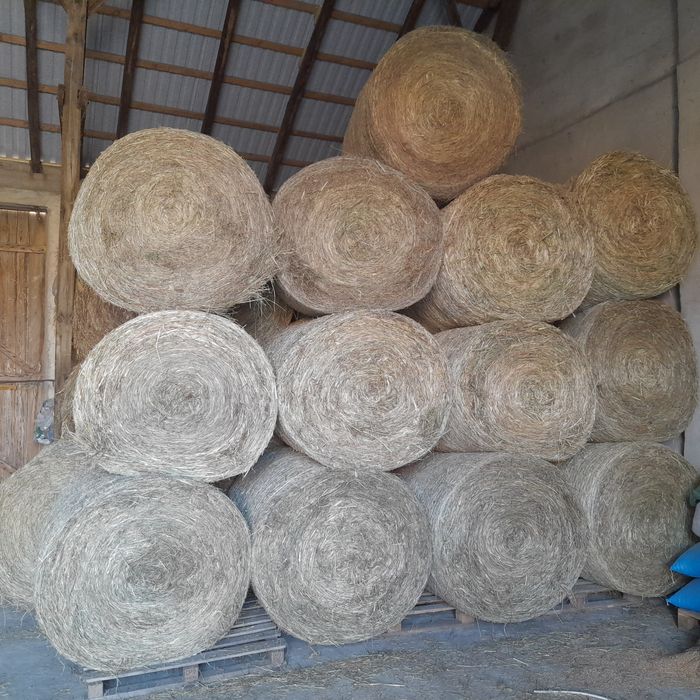 Sprzedam siano pierwszy pokos