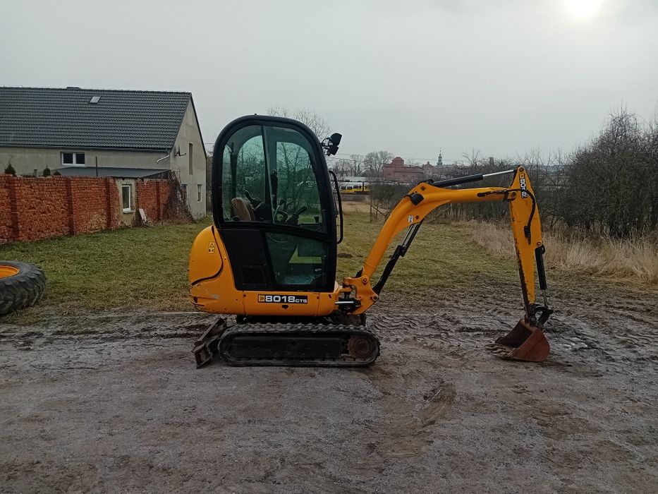 Minikoparka JCB 8018. 2011 Brutto 3 łyżki Rozsuwane Gąsienice