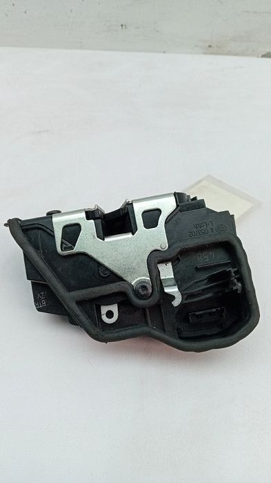 Fechadura / fecho porta frente direito BMW 1 (F20)