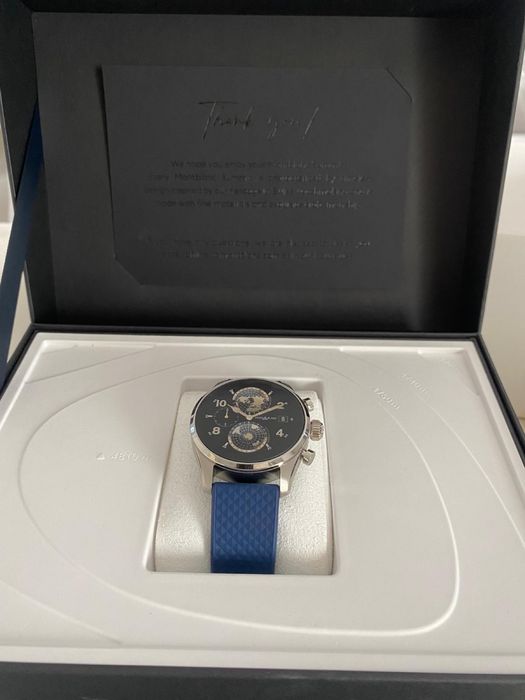 Vendo Smart Watch NOVO da MONTBLANC