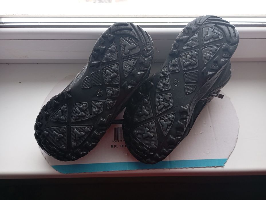 Ботінки теплі розмір 36, устілка 22см