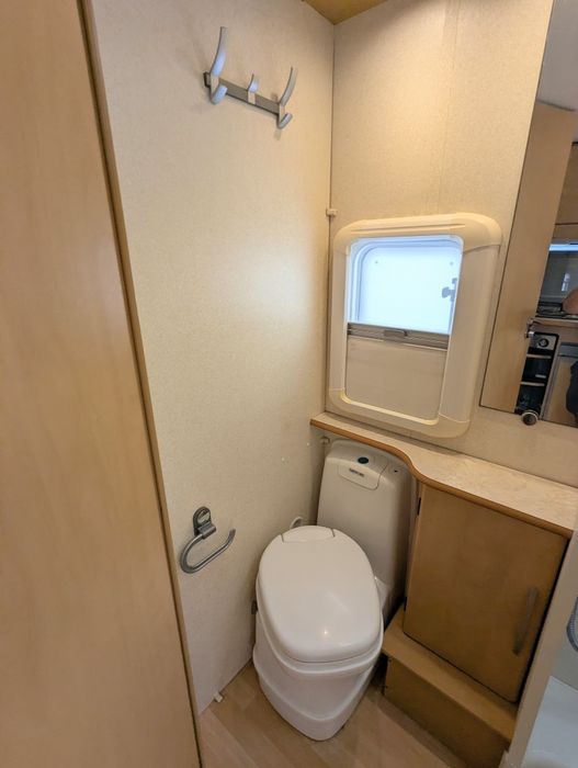 RESERVADA /Caravana / impecável / cama em Ilha / levo ao local