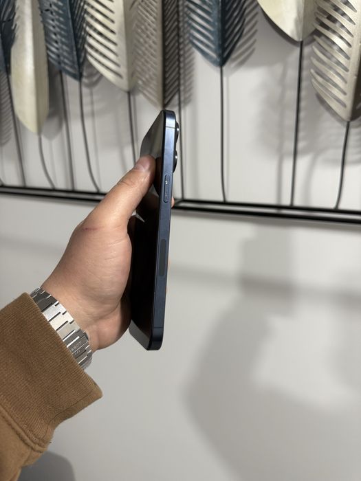 Iphone 15 pro max 86% battery, 256gb e sim